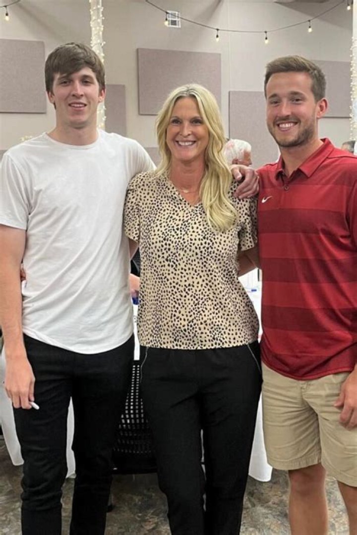Austin Reaves Mom