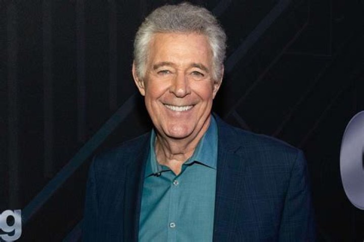 How Tall Is Barry Williams