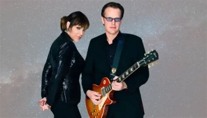 Is Joe Bonamassa Married? Discoveries And Insights Await