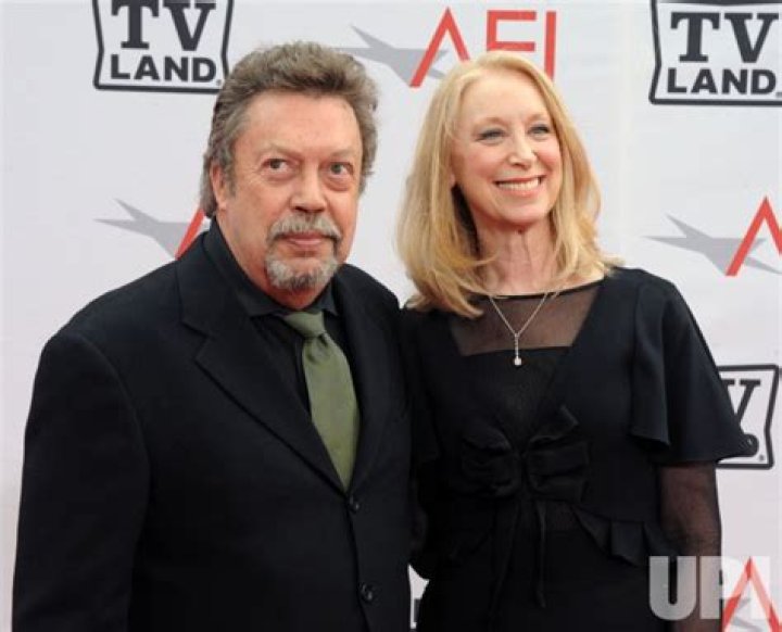 Tim Curry Wife