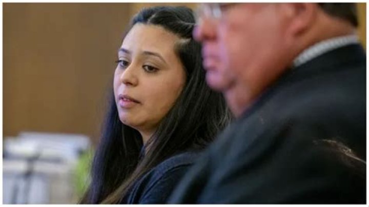 Unveiling Stephanie Melgoza's Impact On Illinois