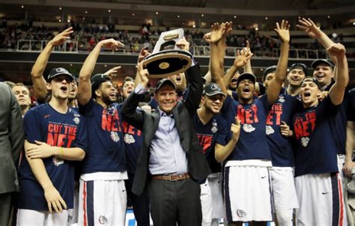 Unveiling The Enigma Of Mark Few Height: Discoveries And Insights