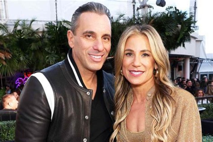 Unveiling The Influence: Lana Gomez's Parents Revealed