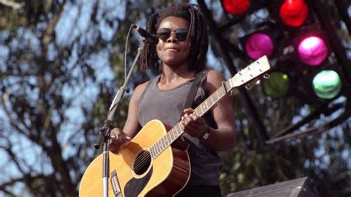 Unveiling The Truth: Tracy Chapman's Motherhood Explored