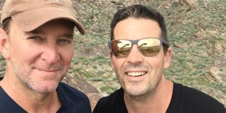 Who Is Clinton Kelly's Husband? Uncovering The Enigmatic Spouse